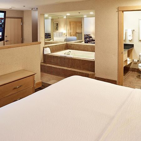 Livinn Hotel Minneapolis North / Fridley Eksteriør billede
