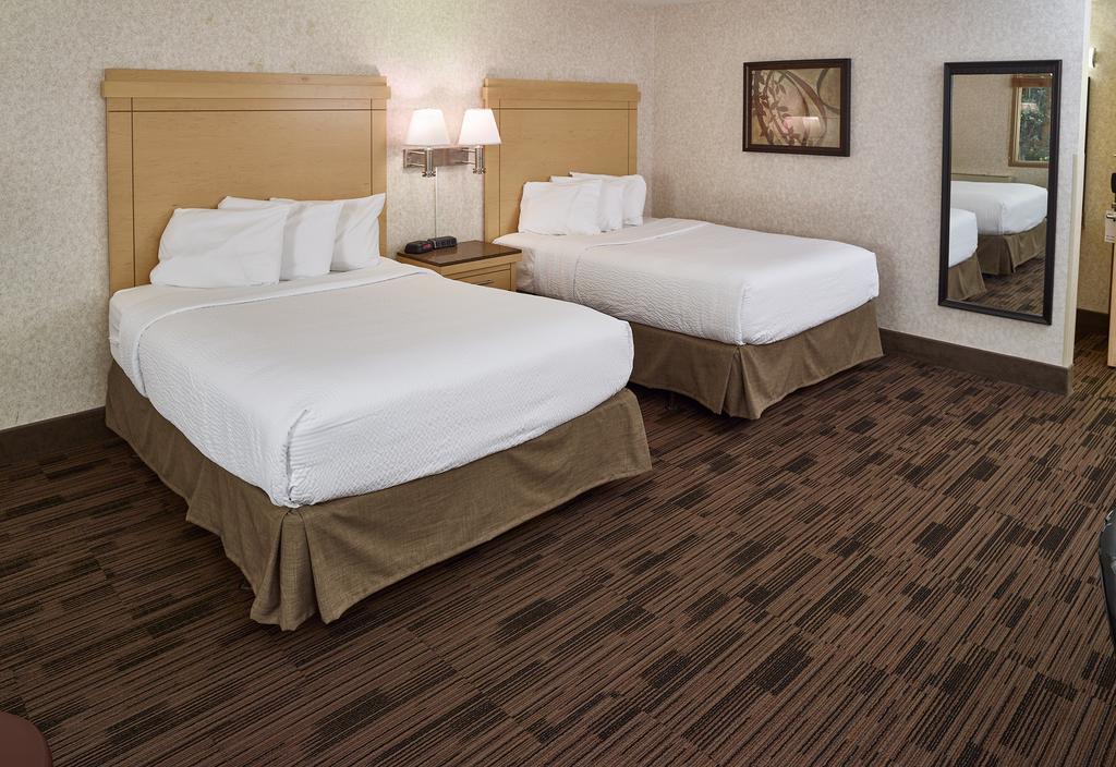 Livinn Hotel Minneapolis North / Fridley Eksteriør billede