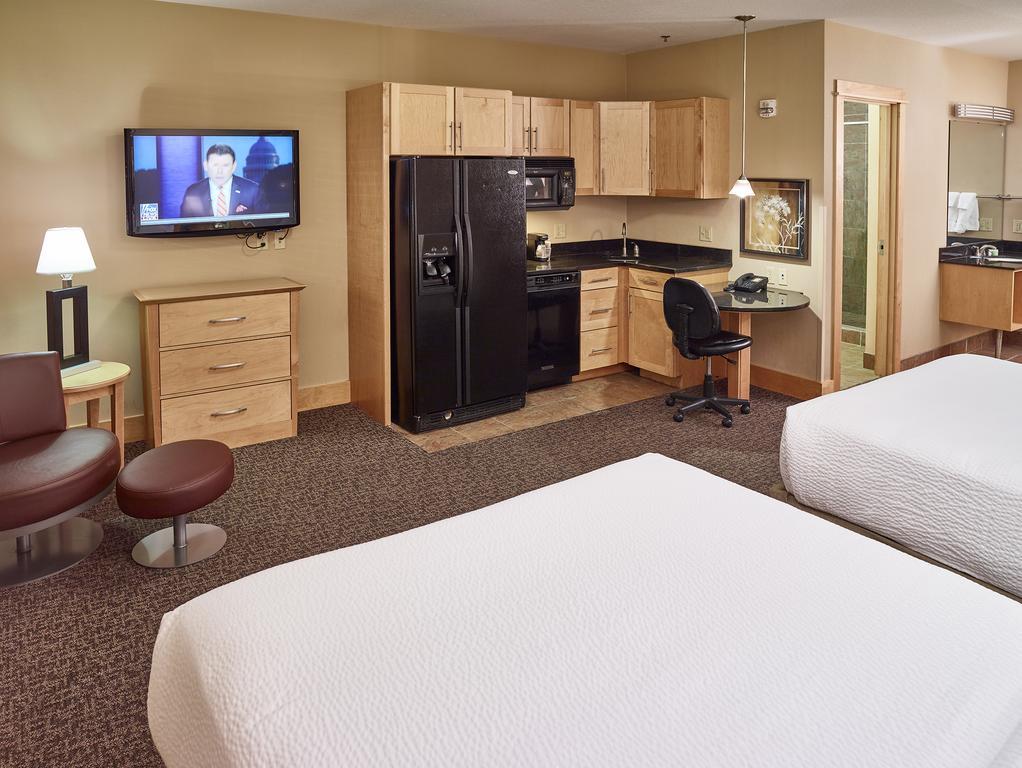 Livinn Hotel Minneapolis North / Fridley Eksteriør billede