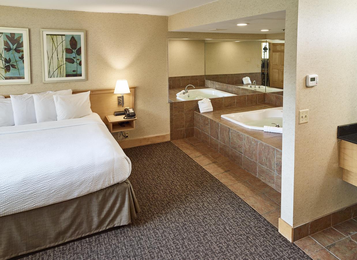 Livinn Hotel Minneapolis North / Fridley Eksteriør billede