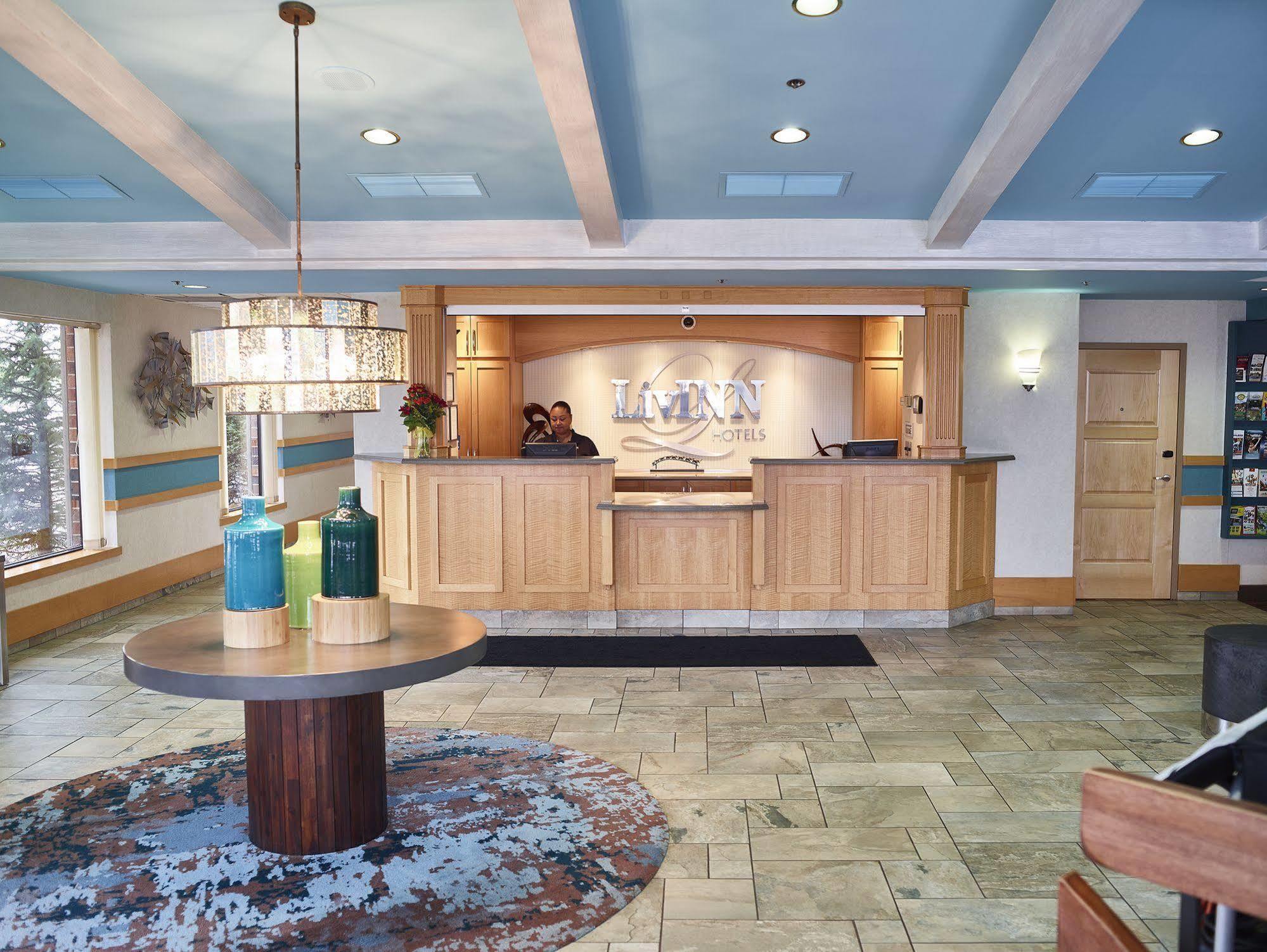 Livinn Hotel Minneapolis North / Fridley Eksteriør billede