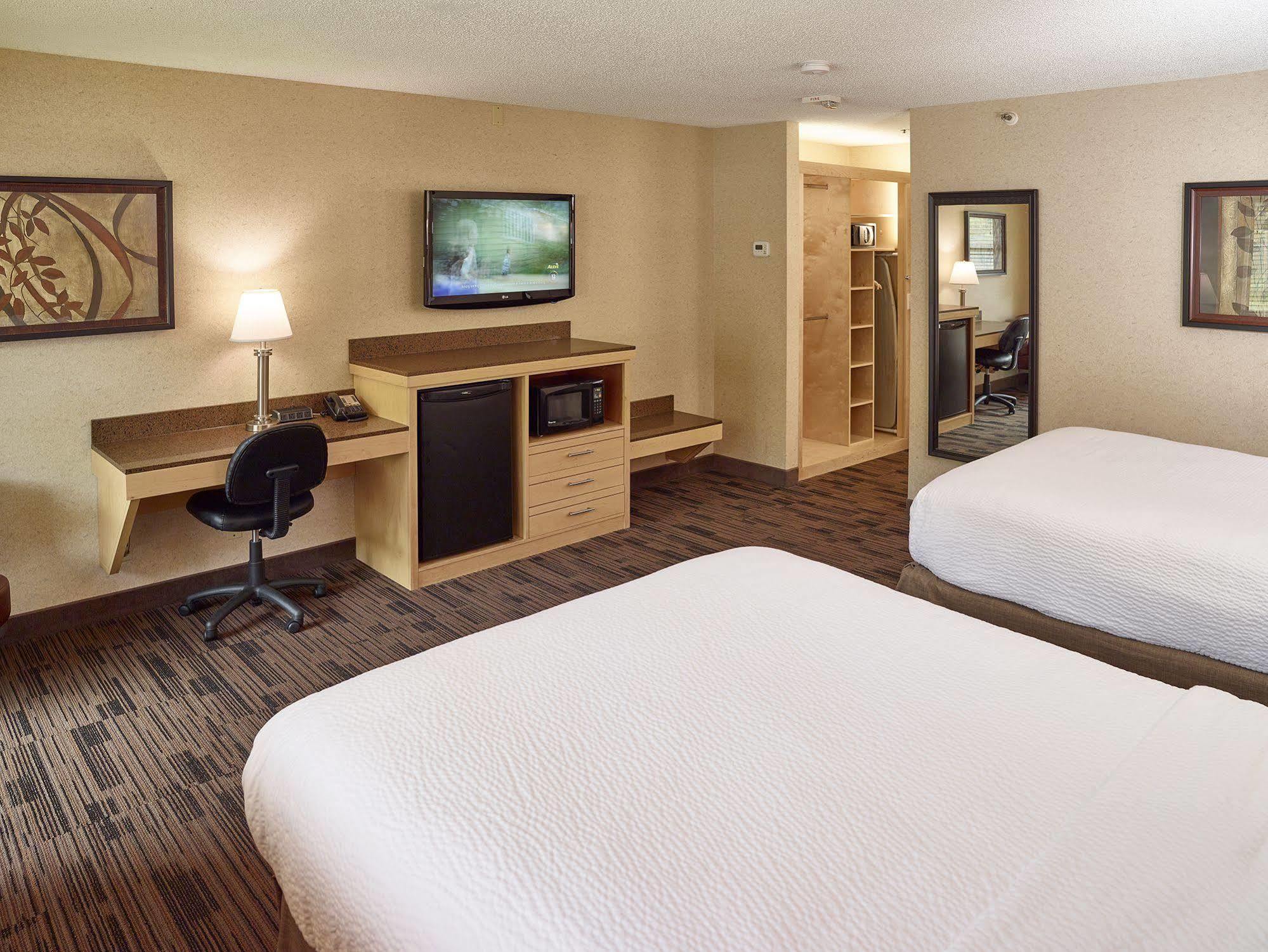 Livinn Hotel Minneapolis North / Fridley Eksteriør billede